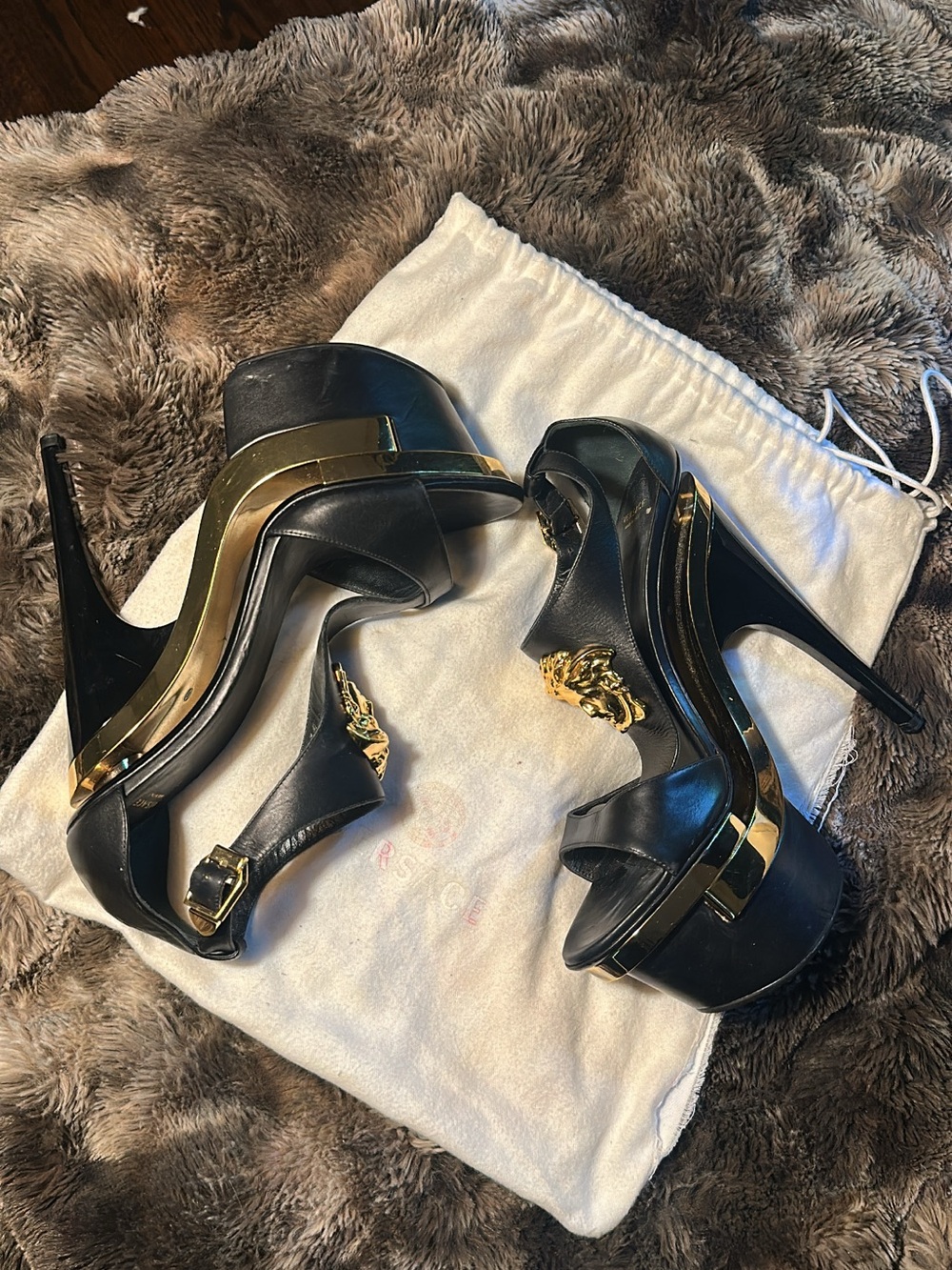 Black and Gold Women's Platform High Heels